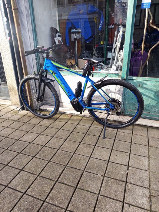 Bicicleta BTT elétrica 29