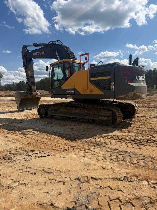 Koparka VOLVO EC300EL