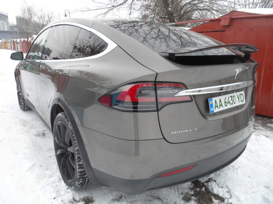 Tesla P90D Model x AWD