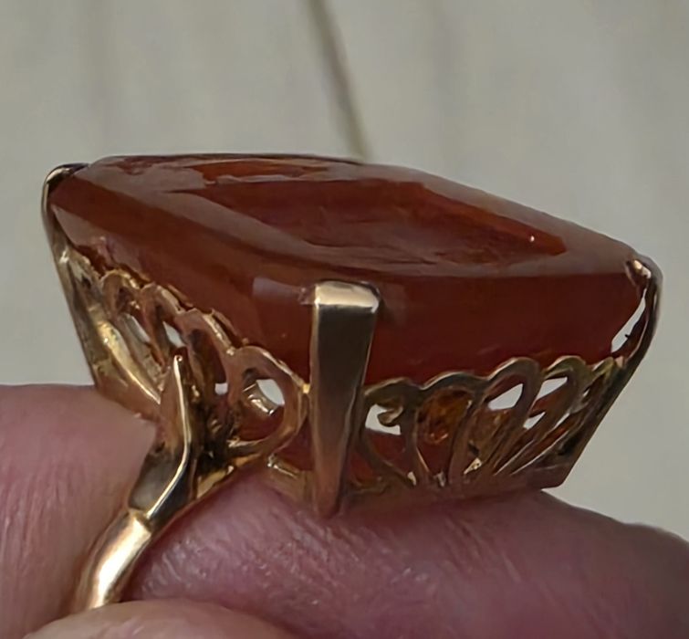 Anel Sinete ,1840, Ouro 18k,