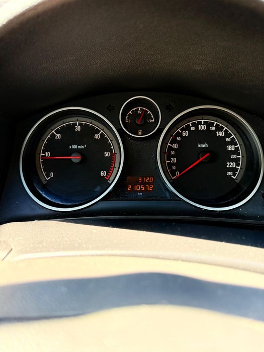 Opel astra 1.7 diesel  2009