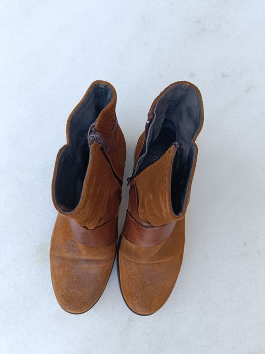 Botas - Mulher - Tamanho 36