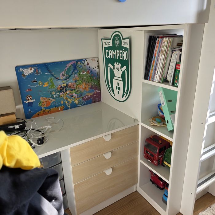 Cama estrutura alta ikea