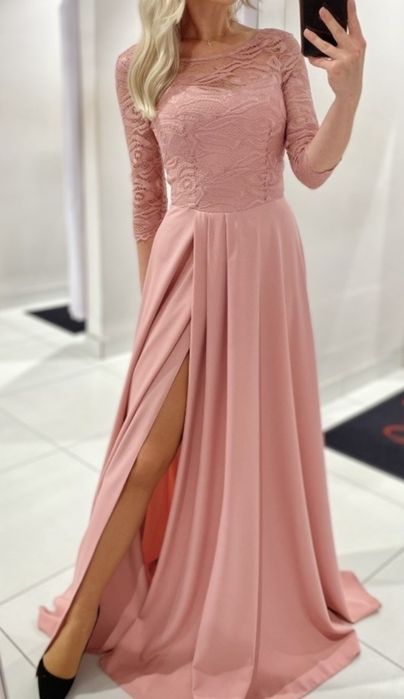 Sukienka długa maxi rozcięcie na nodze pudrowy róż Elizabeth 36/S