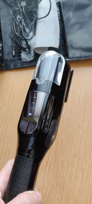Акумуляторна машинка для стрижки посічених кінчиків