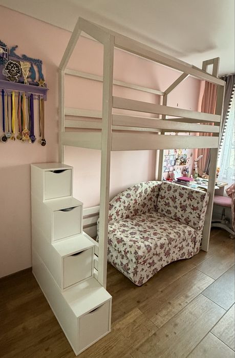 Двоярусне ліжко-будиночок з ясена, ортопедичний матрац