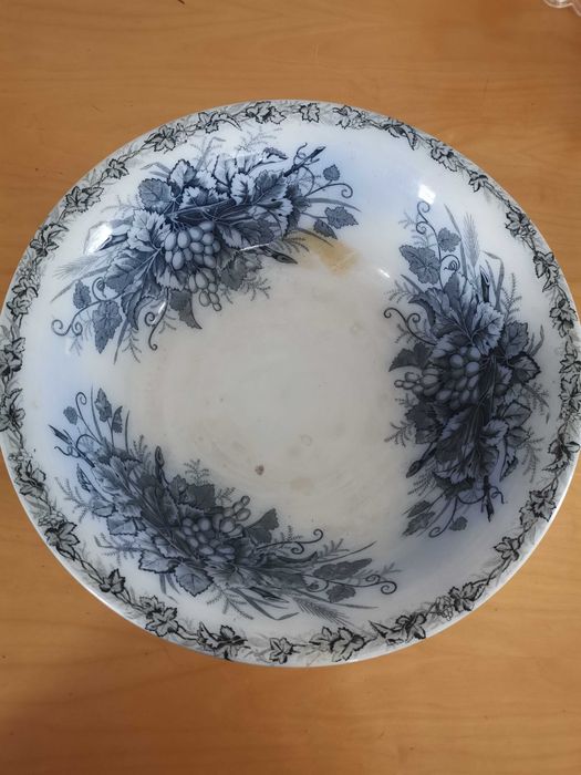 miska Vileroy & Boch seria Trauben,  ponad 100 lat