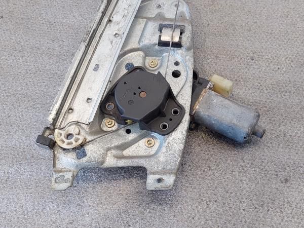 Elevador vidros frente esquerdo SMART City-Coupé (450)