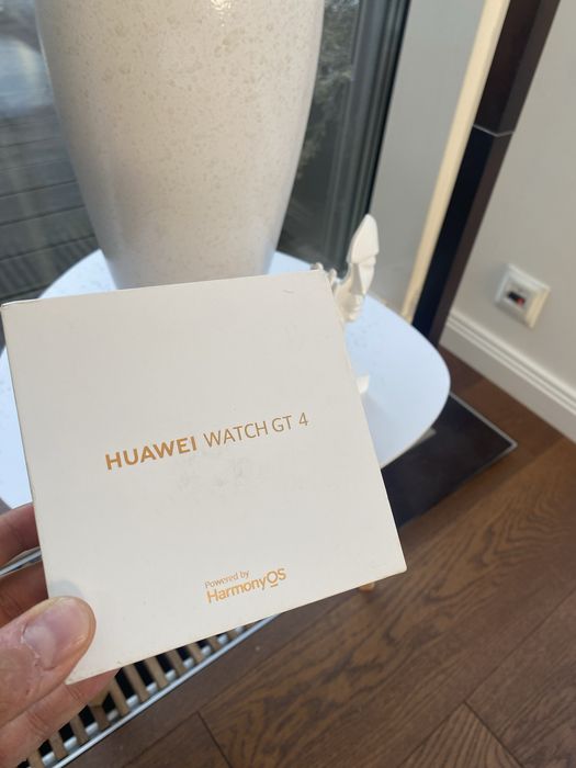 Huawei Watch GT4 Elegant