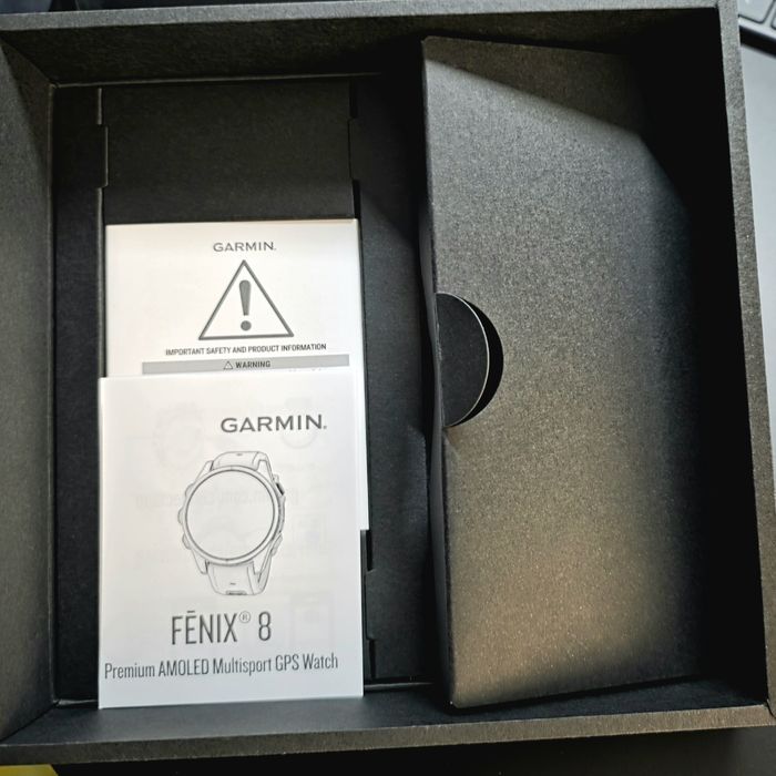 Garmin Fenix 8 amolem sapphire 51mm