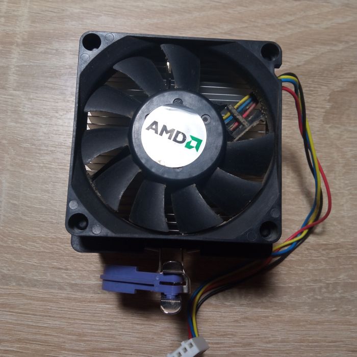 Продаю Куллер АМD