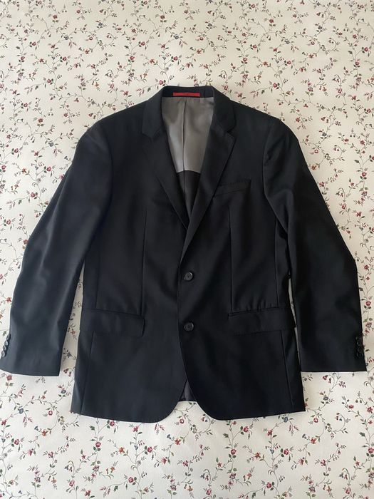 Casaco preto da Hugo Boss tam 50