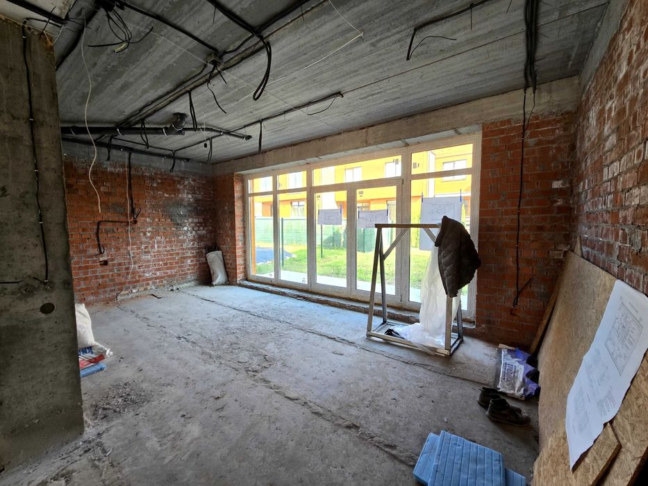 Продаж таунхаусу з видом на р. Дніпро в ЖК «Comfort City Lagoon».