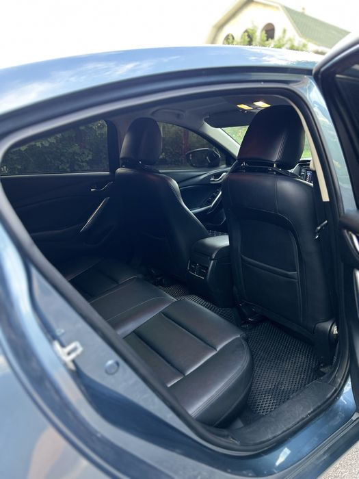 Mazda 6 skyactiv 2014 рік цікавить обмін