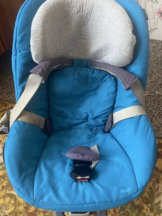 Продам автокресло 9-18 кг