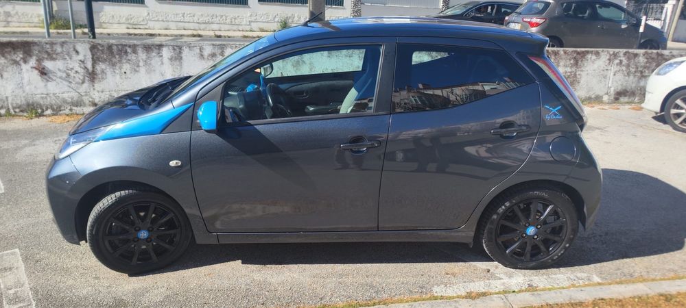 TOYOTA Aygo 1.0 X