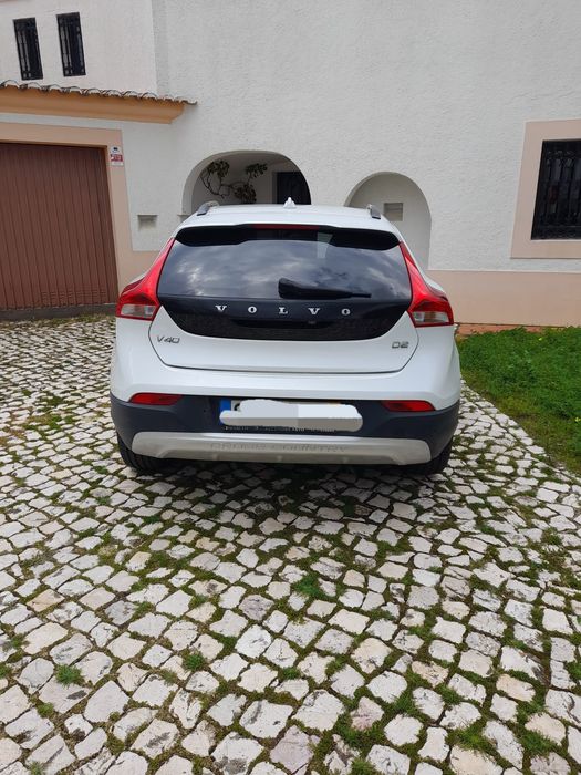 Volvo V40 Cross Country D2