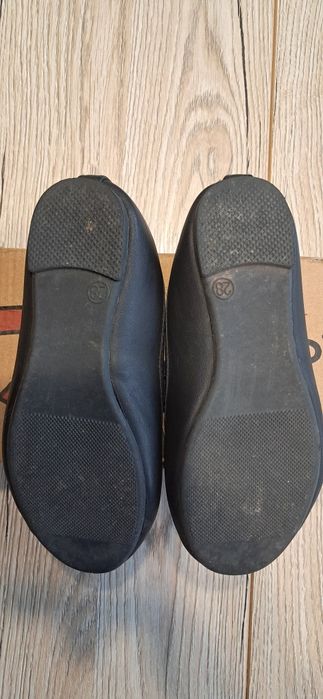 Czarne balerinki INEXTENSO rozm. 28, 17,5cm.