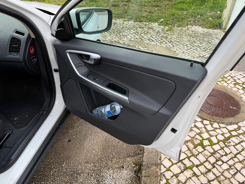 Volvo XC60 Kinetic D3 Aut.