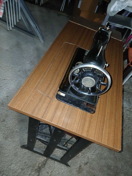 Maquina de costura Singer