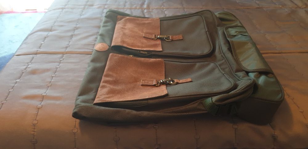 Porta fatos novo