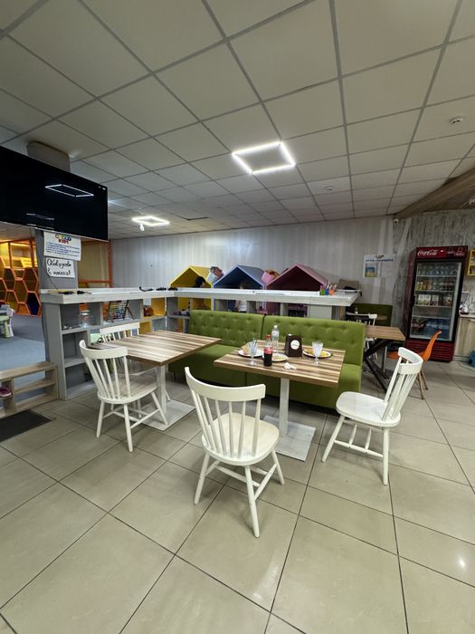 Продаж дитячого розважального закладу в центрі