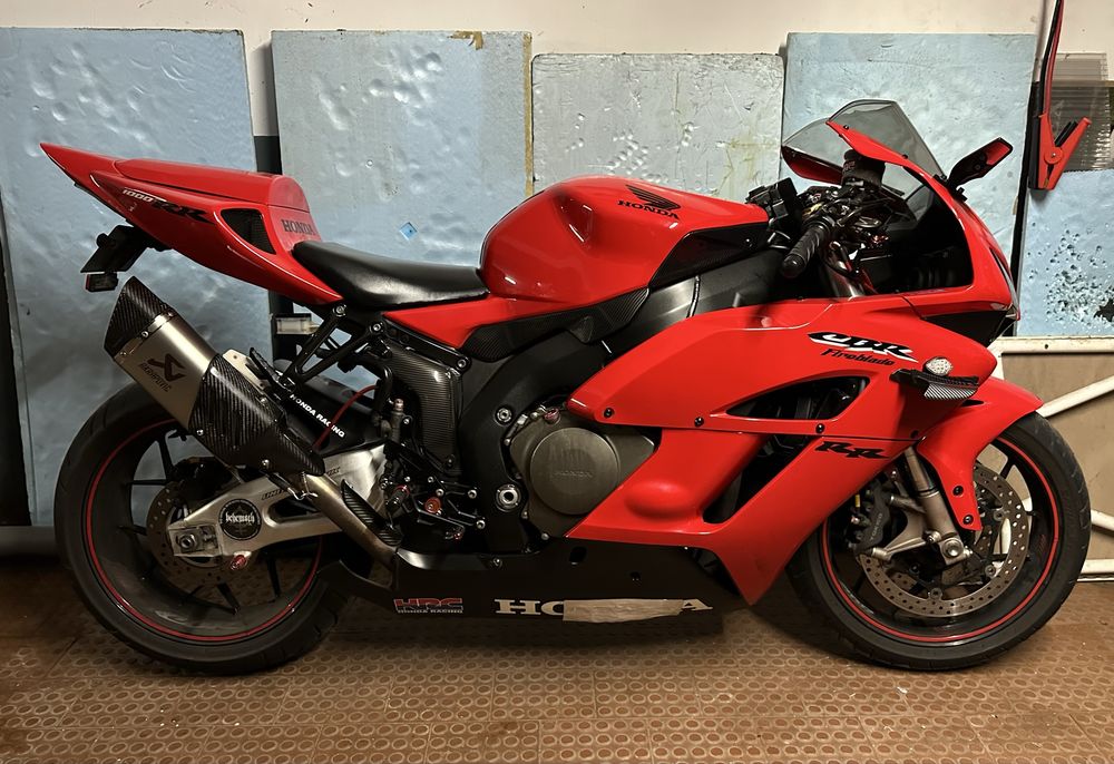 Honda CBR1000RR Fireblade (SC57)