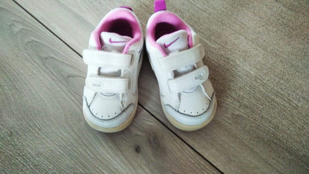 Buciki dla dziewczynki