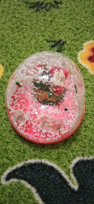 Кулька новорічна зі снігом без рідини