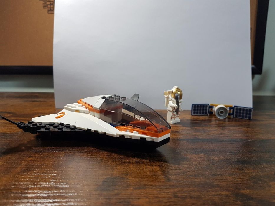 Lego City naprawa satelity zestaw 60224