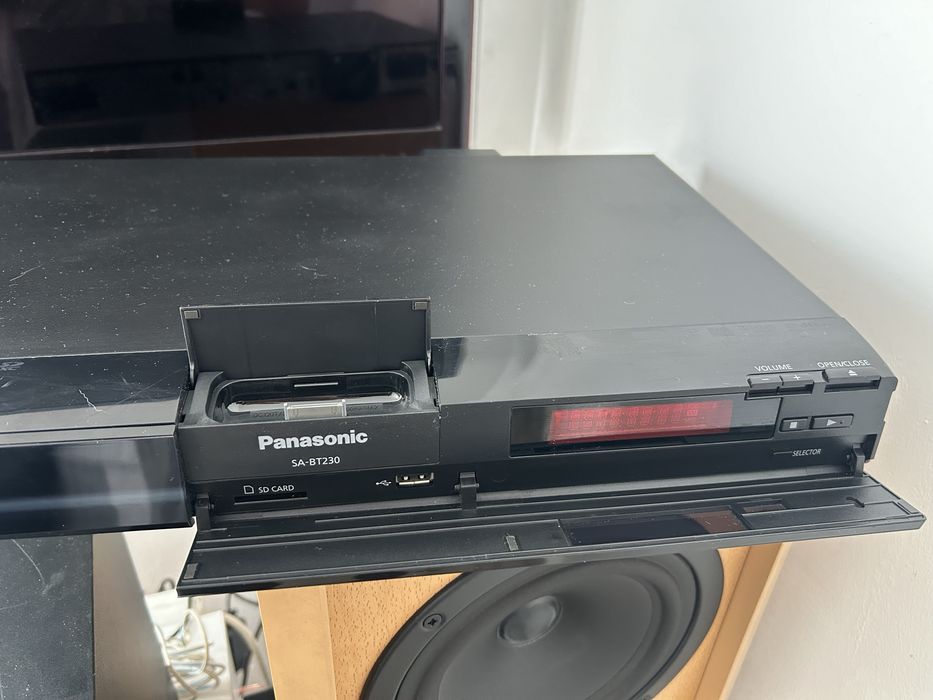 Panasonic Model SA-BT230 блюрей проигрыватель и колонки
