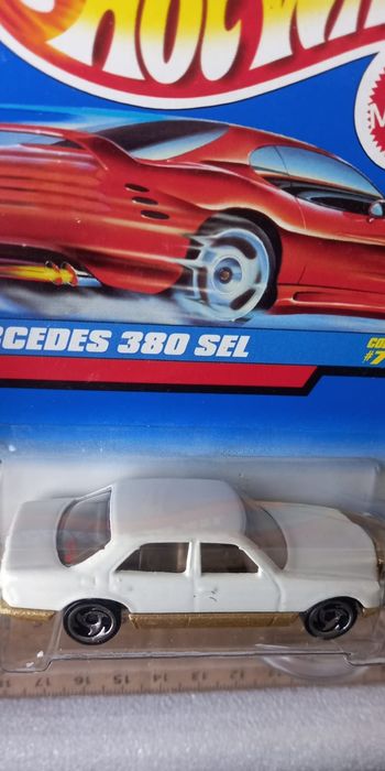 Mercedes 380 sel hot wheels