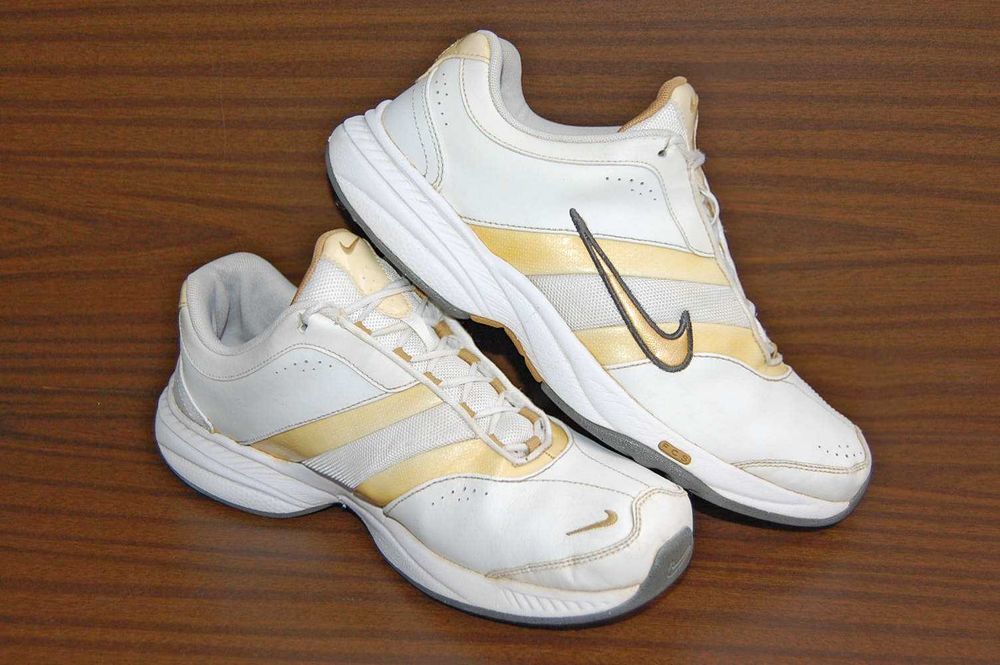 Кроссовки NIKE р.42-43 original VIETNAM