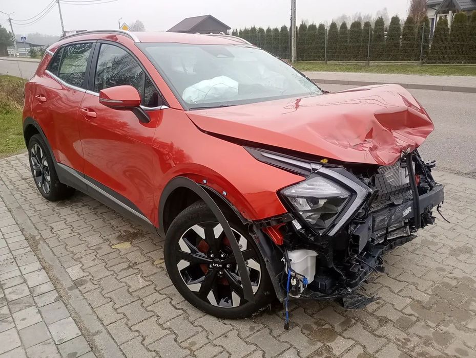 Hyundai Tucson sportage 1.6 plugin hybrid 265 koni po kolizji faktura + vat