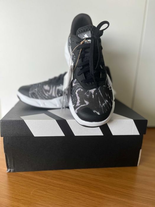 Vendo sapatilhas adidas Amplimove Trainer pretas tamanho 39 e 1/3 novas