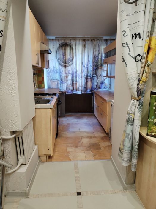 3 комнатная квартира на Таирово/Королёва/киевский рынок