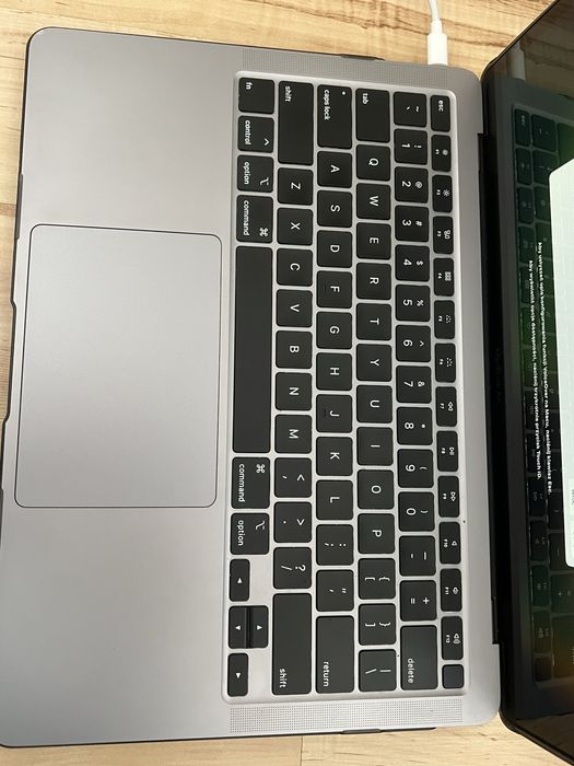 Macbook air 2020 nowa bateria !