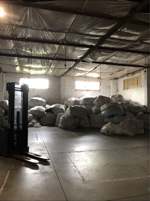 Секонд хенд що продається