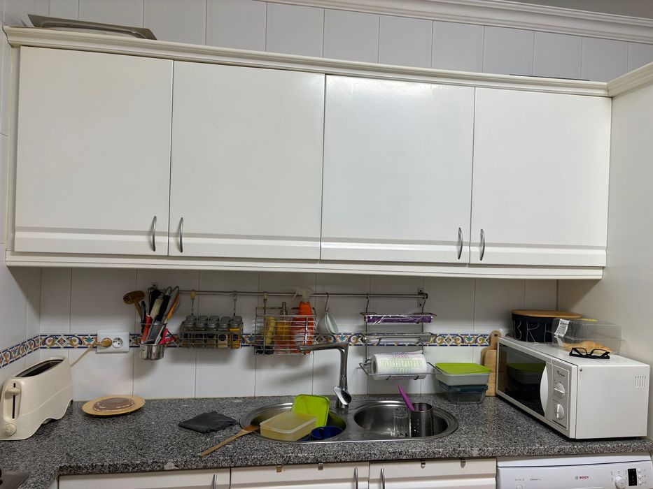 Cozinha Completa em Bom Estado – Excelente Preço