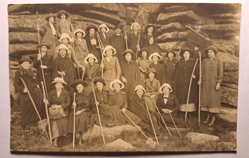 Historyczne zdjęcie – wycieczka w Karkonosze ca 1915