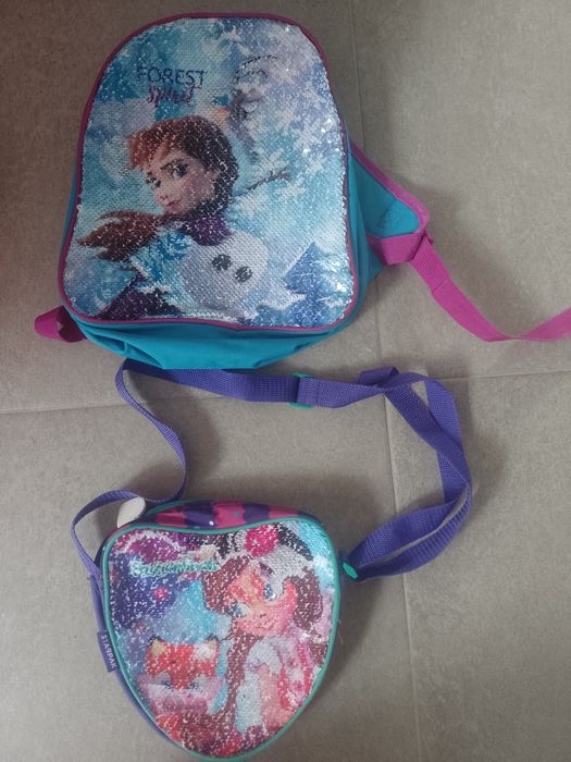 Zestaw dla dziewczynki torebki, plecak, parasolka, worek