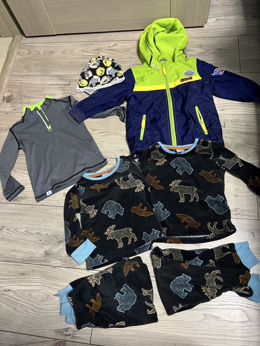 Paka ubrań 98 dresy bluzy bluzki Zara H&M