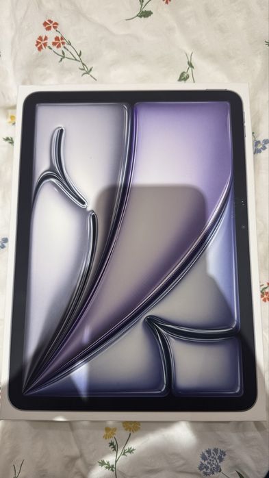 I Pad air 256 gb z klawiaturą apple + rysik apple pencil pro