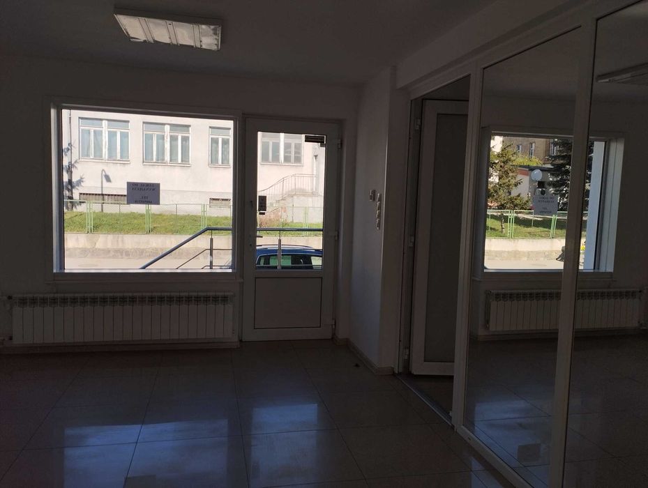 Do wynajęcia lokal użytkowy 60 m²