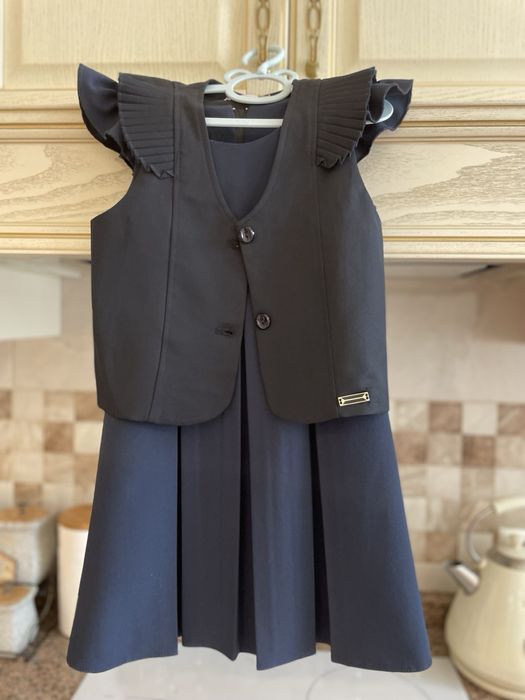 Продам новую школьную форму Турция