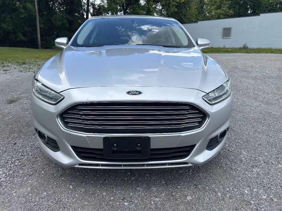 Ford Fusion SE      2016