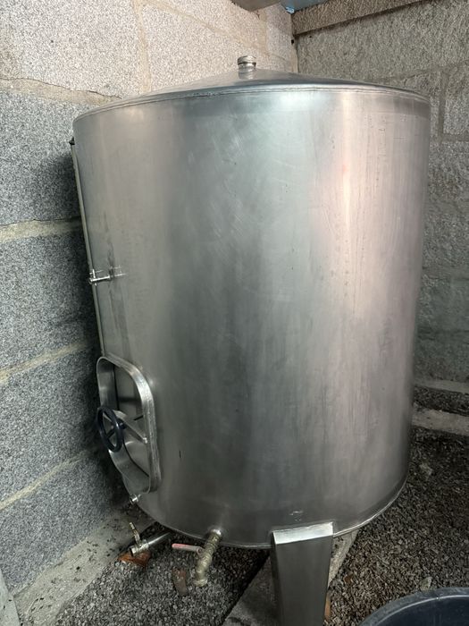 2 Cubas cuba inox 1500 litros