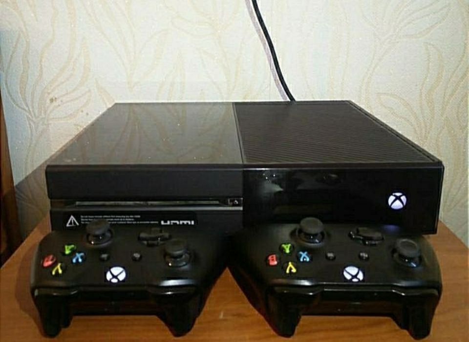 Xbox One fat- 500gb
