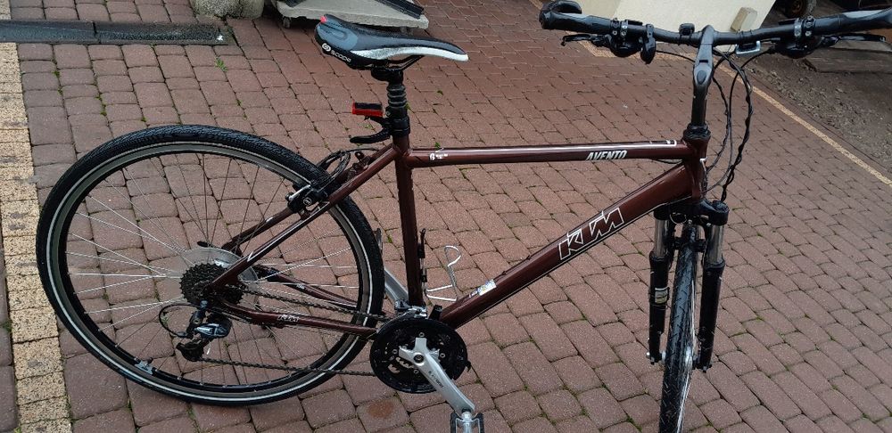 Rower KTM AVENTO 28"