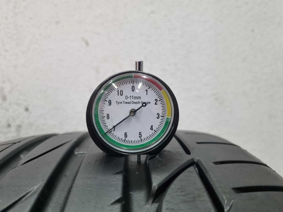 235/40/19 96W Bridgestone Potenza S001